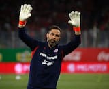 VIDEO | Claudio Bravo reaparece apoyando a Chile en la previa de la final de la Kings League