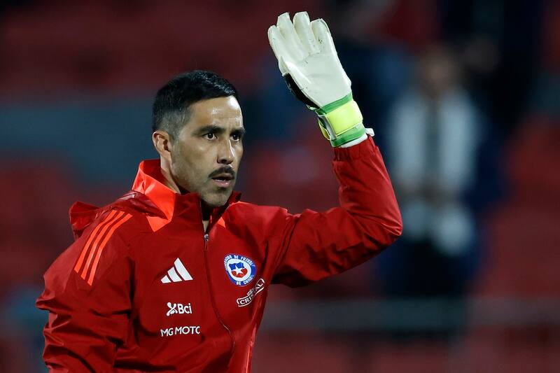 dejó un alentador mensaje para La Roja a horas del duelo ante Colombia. (Foto: Aton)