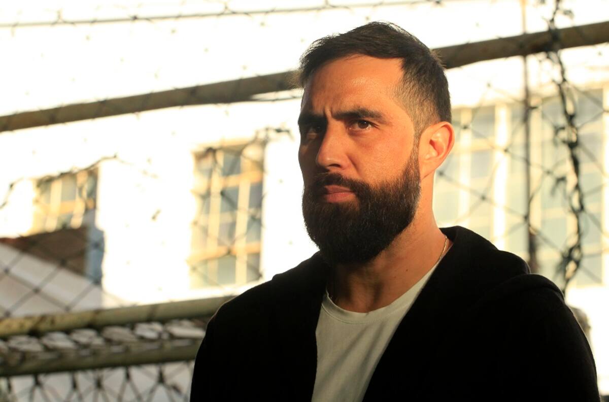 Claudio Bravo a los alcaldes: "Que manera de exponerse en todos lados"