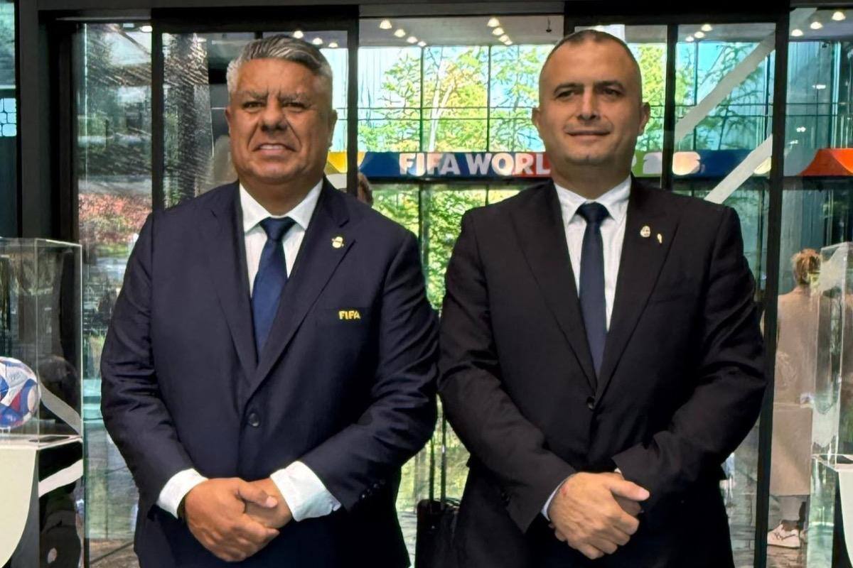 El presidente de la AFA asumirá un cargo dentro de la FIFA.