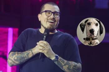 ¿Se parece a Hitler?: Este es el perro que protagonizó uno de los mejores chistes de Claudio Michaux en Olmué 2025