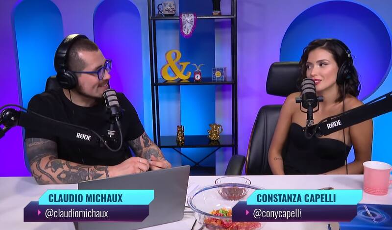 La bailarina estuvo invitada al programa de Claudio Michaux por YouTube, donde habló de su nuevo compañero perruno.