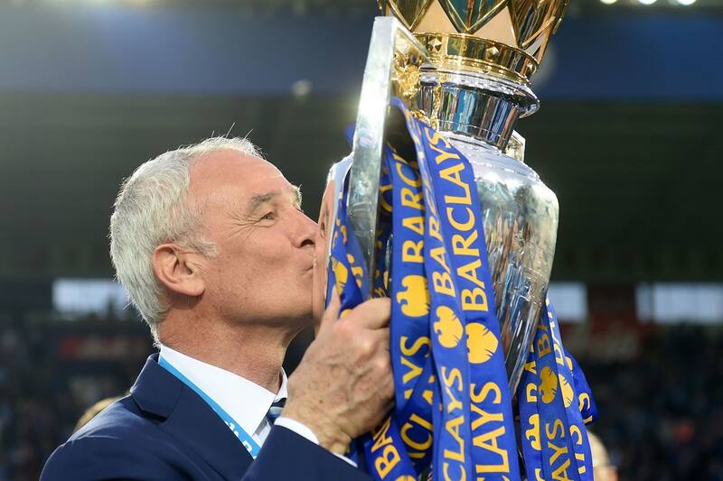 quedó en la historia del fútbol inglés al ganar la Premier League con el Leicester.