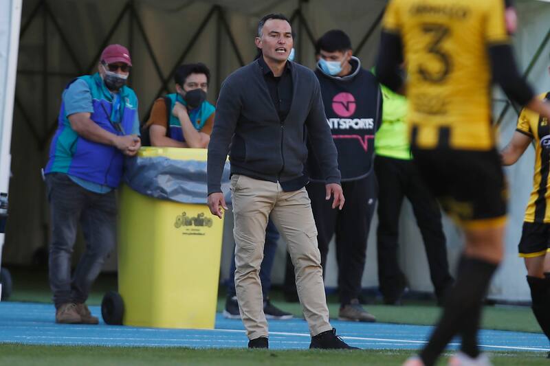 Claudio Rojas es el nuevo DT de Deportes Concepción. Crédito: Agencia Aton.