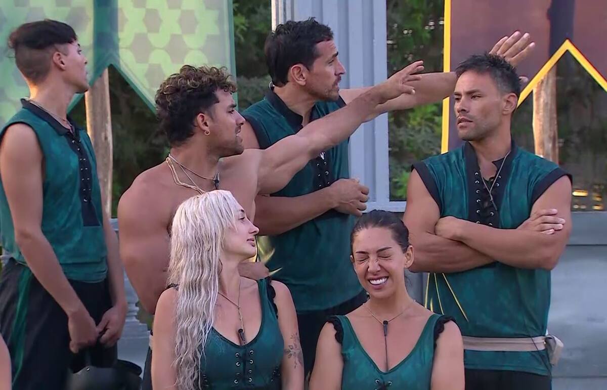 Claudio Valdivia es uno de los últimos eliminados en tiempo televisivo.