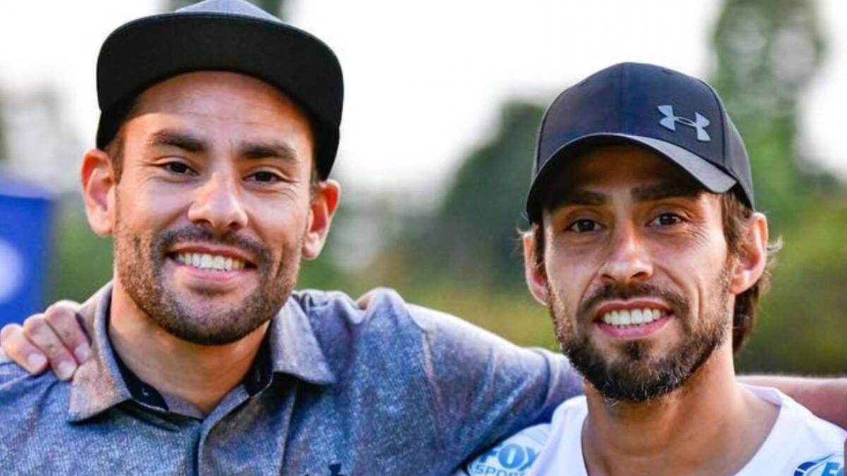 Cuestionan a Claudio Valdivia por no esperar a su hermano Jorge Valdivia tras su salida de la cárcel