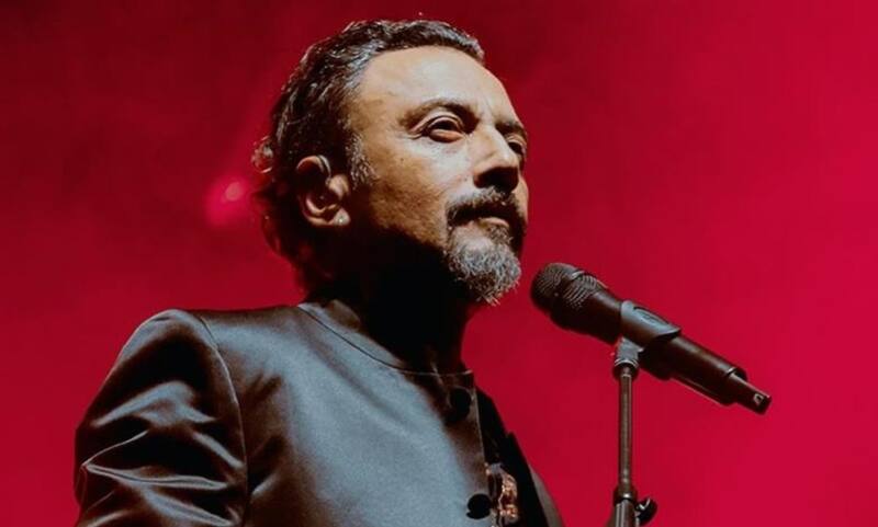 El cantante viajó de Estados Unidos, donde vive hace años, para estar con su hija. Créditos: Instagram