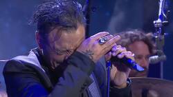 “Quiero agradecer...”: Vocalista de Lucybell rompe en llanto en pleno show del Festival del Huaso de Olmué 2025