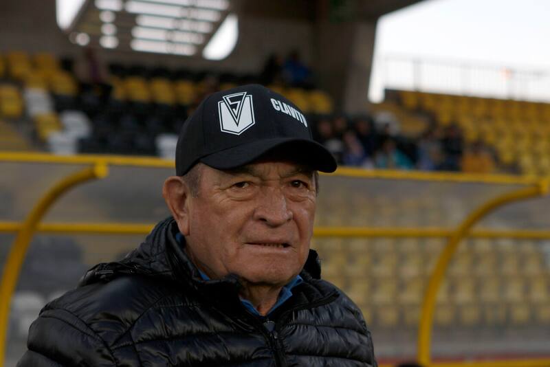 En su época como entrenador. Foto: Aton.