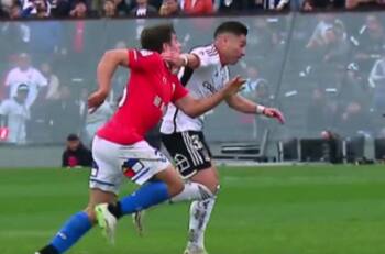Javier Castrilli irónico: pidió expulsar a Clemente Montes por darle carazos a jugador de Colo Colo