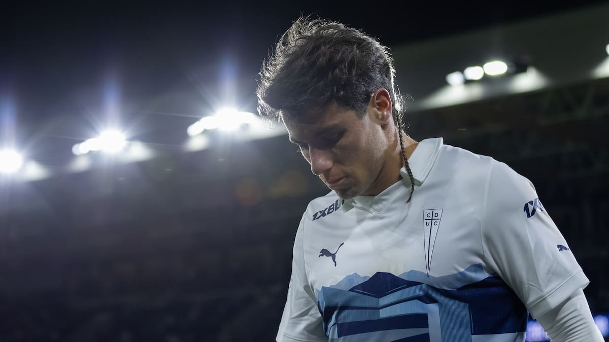 Problemas para la UC: Clemente Montes es seguido desde el extranjero y queda en vilo su renovación