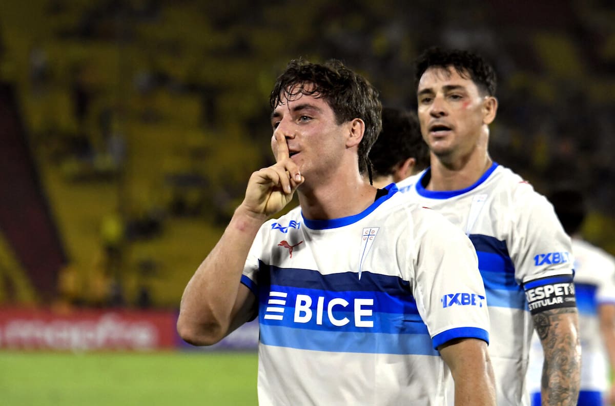 Montes lidera: los tres jugadores del fútbol chileno reconocidos por Conmebol en Libertadores y Sudamericana