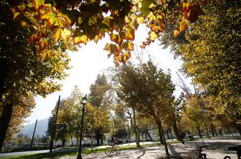 Santiago con altas temperaturas: Revisa el pronóstico del clima para este lunes 25 de noviembre en Chile