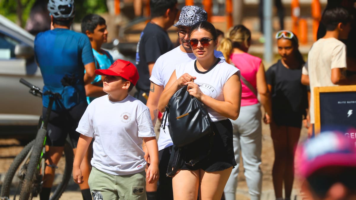 Hasta 29° en Santiago: estos serán los días más calurosos de la Semana Santa en la Región Metropolitana