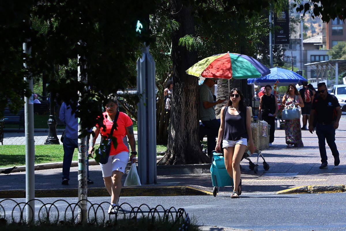 Termómetros no bajarán de los 30 grados esta semana.