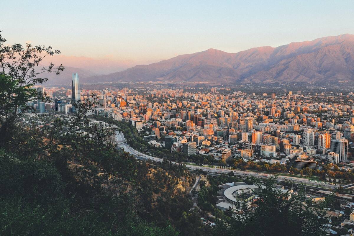 Revisa los detalles de Clima en Santiago.