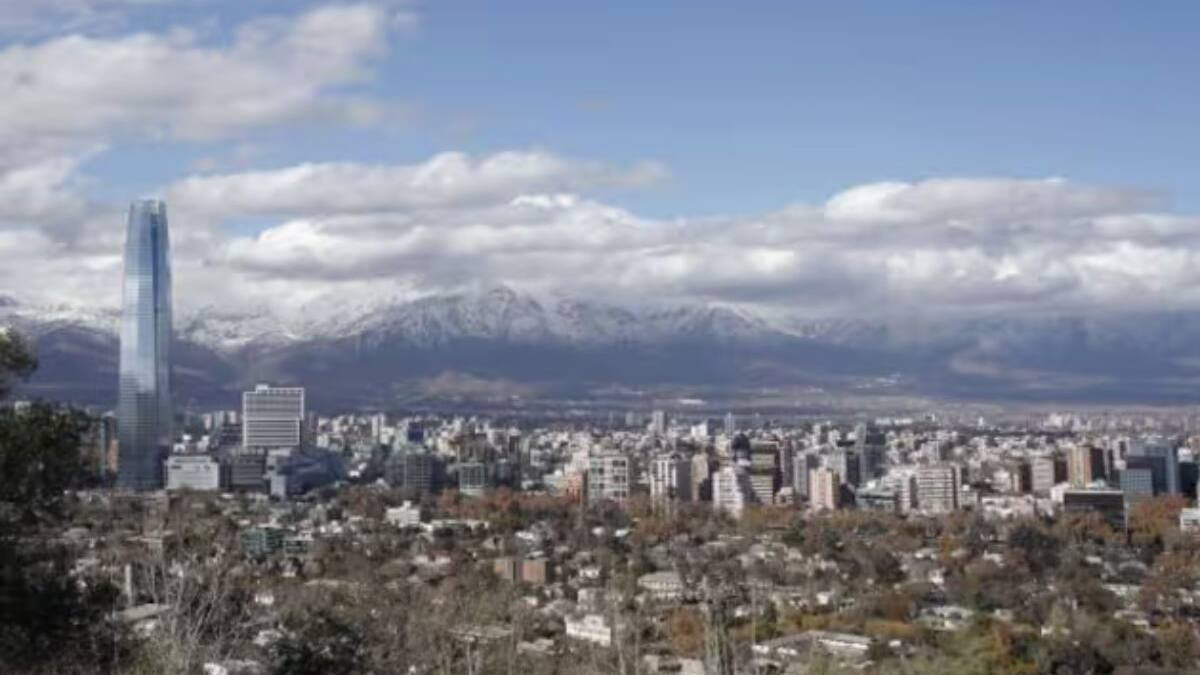 El calor regresa a Santiago: Así estará el tiempo esta semana en la Región Metropolitana
