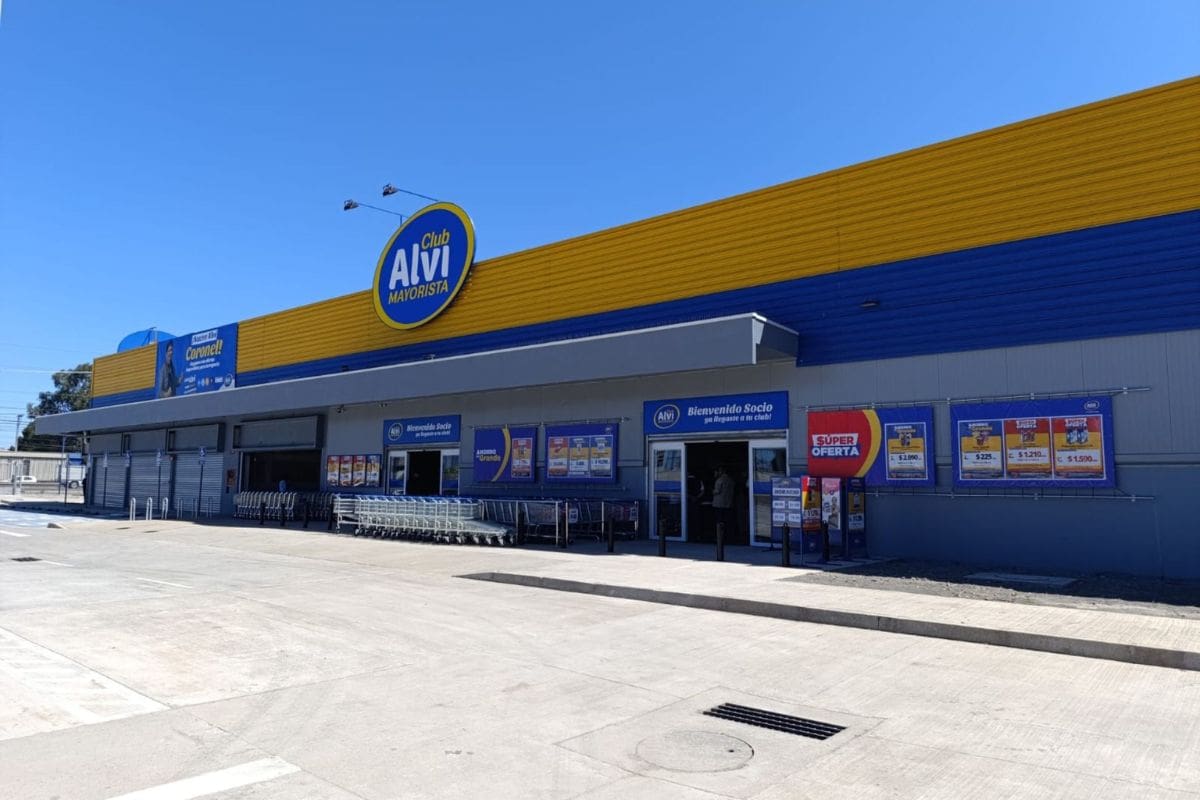 Se completó la inauguración de una nueva sucursal en importante comuna de la RM.
Créditos: SMU.