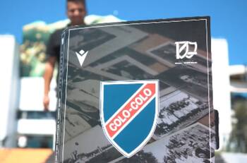 Club Social y Deportivo Colo Colo presentó la camiseta conmemorativa del centenario: este es el valor