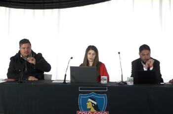 Matías Zaldivia salió al baile: CSD Colo Colo se llenó de críticas por justificar a DT hincha de la U