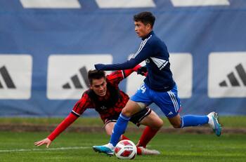 La “joya” internacional de Universidad de Chile que asoma como nueva alternativa para el lateral izquierdo