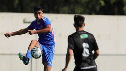 Su papá ganó la Copa Sudamericana con la U y ahora asoma como la solución de emergencia para Gustavo Álvarez