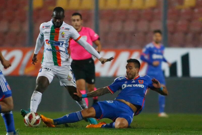 Club Universidad de Chile y Cobresal protagonizaron un amargo empate en Santa Laura. Crédito: Agencia Aton.