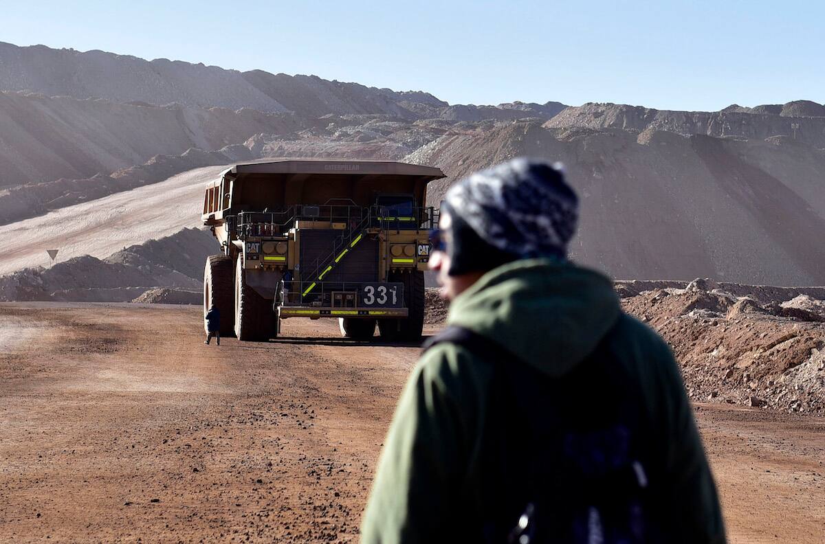 ¿Qué es el cobalto, mineral clave en la era digital conocido como “oro azul” chileno?
