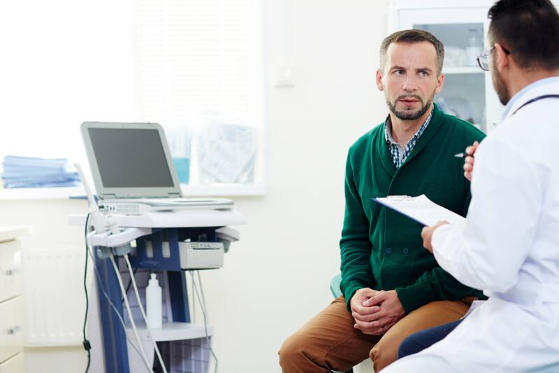 El moderno tratamiento permite tratar la enfermedad de forma ambulatoria y menos invasiva.