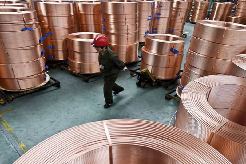 La exportación de este afecta directamente a la economía chilena.