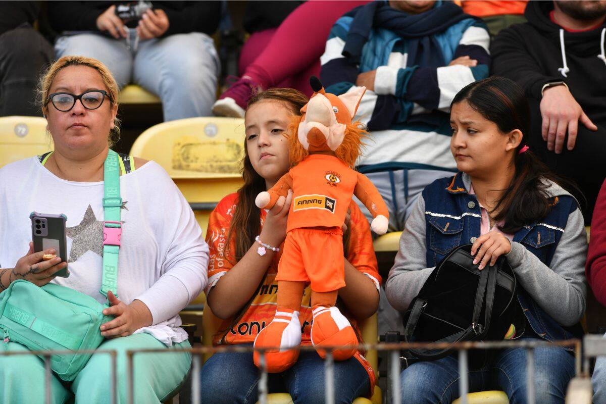 lanzó una camiseta especial para los partidos que jugará en octubre. Foto: Agencia Aton.