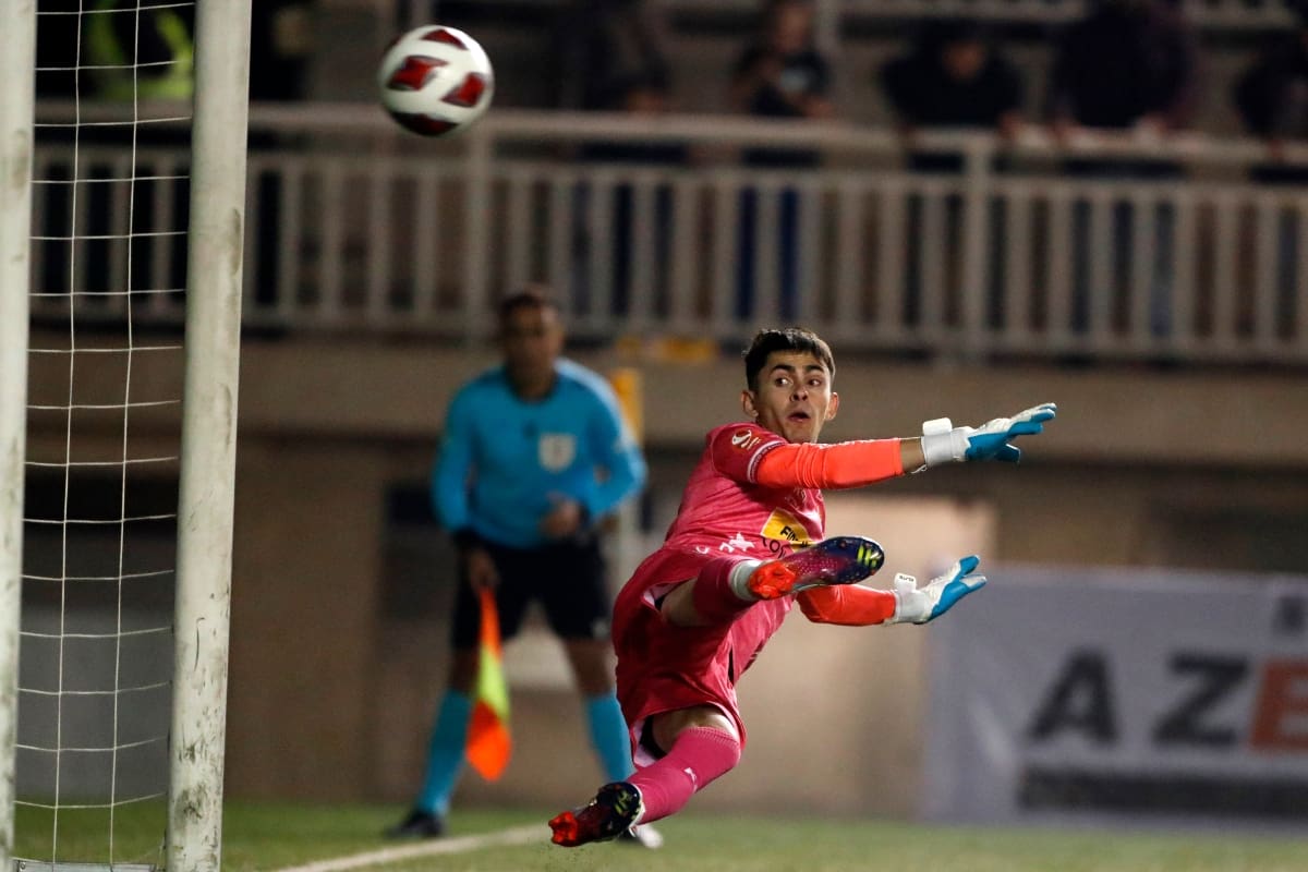 Hugo Araya será el arquero que comience la temporada en Cobreloa. Foto: Aton