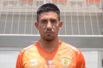 VIDEO | “Volver al origen”: Cobreloa presentó su nueva camiseta para buscar el ascenso 2026