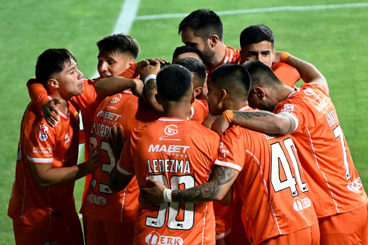 Iván Ledezma identificó a Cobreloa como el cuarto grande del fútbol chileno. Foto: Agencia ATON.