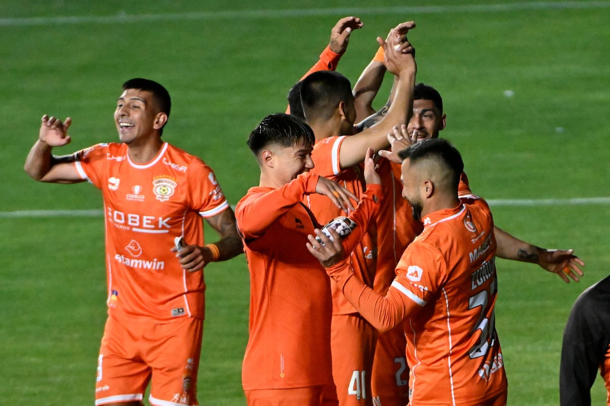 Iván Ledezma cree que los Loínos superan en grandeza a los tres grandes en Calama. Foto: Agencia ATON.
