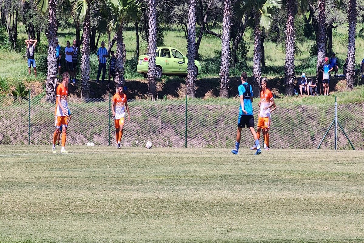 Cobreloa perdió 2-1 y empató 2-2 en los amistosos contra Racing de Córdoba. Foto: En La Línea Deportes