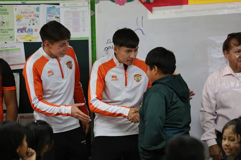 realizó una actividad social con un colegio de Calama este miércoles. (Foto: @Cobreloa_SADP)