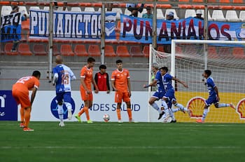Tobías Figueroa se molesta por tener que hacer de local en Calama: “Es una mierda”