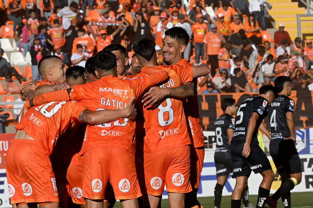Los loínos defienden la punta esta Fecha 13. Foto: Agencia Aton.