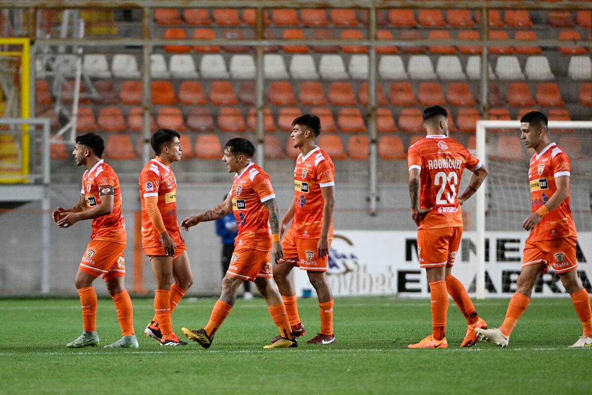 está teniendo una irregular temporada en su regreso a primera división.