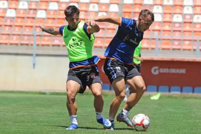 Los loínos viajan este lunes a Arica para medirse con San Marcos en un amistoso. Foto: En la Línea Deportes.