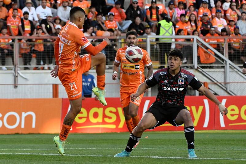 y Colo Colo empataron 2-2 en la ida jugada en Calama (Foto: Aton)