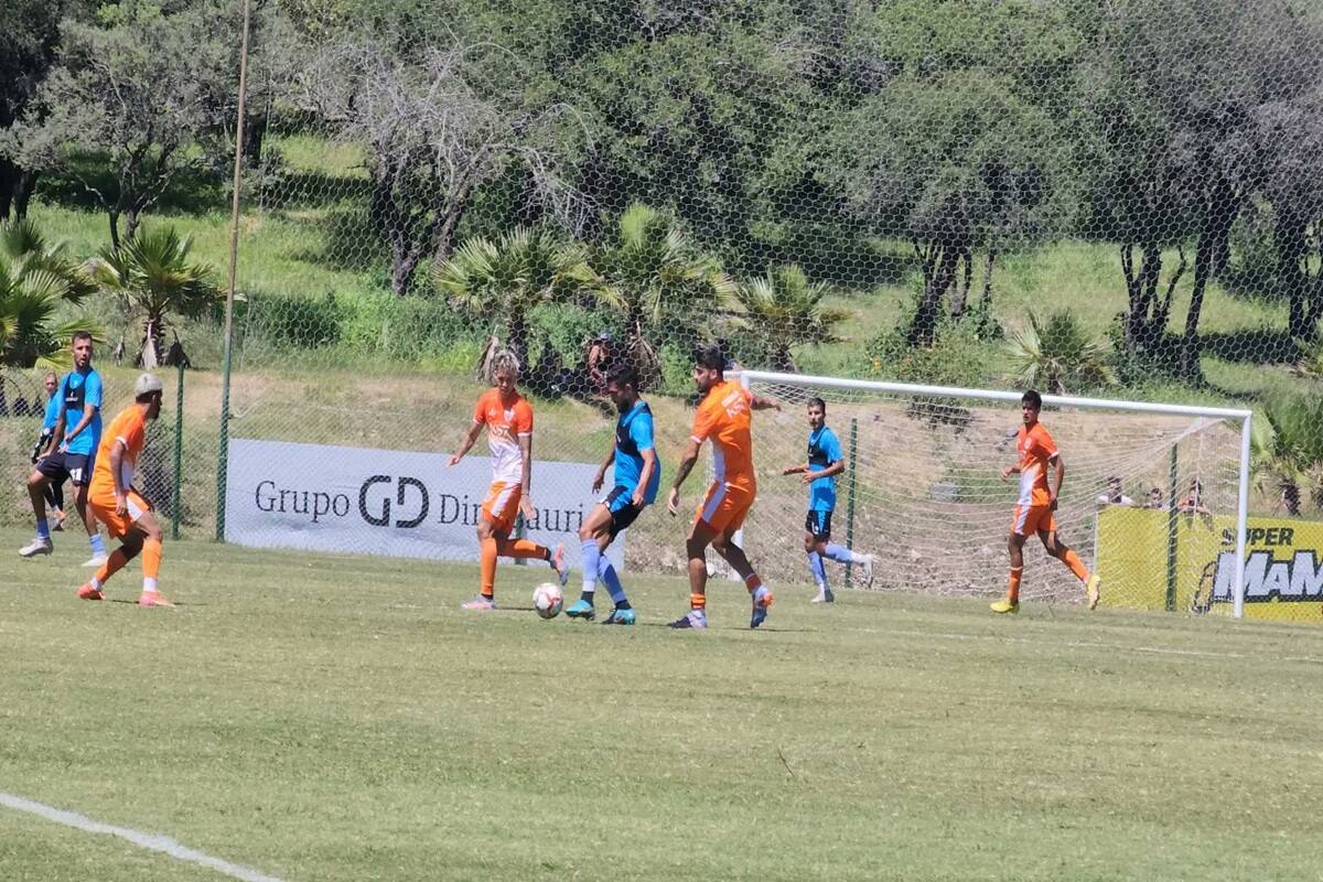 Jugó sus últimos encuentros amistosos en argentina. Foto: En La Línea Deportes