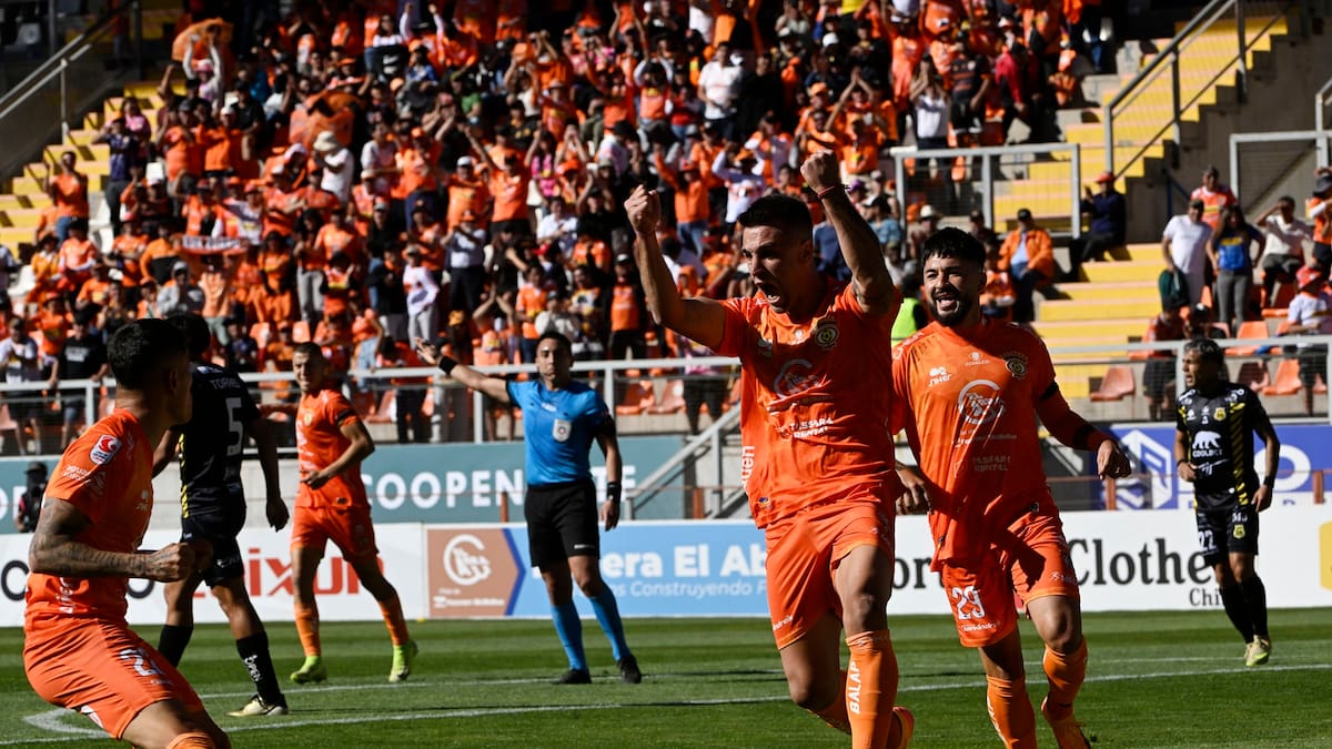 Quiere seguir en la cima: en Cobreloa quieren estadio lleno para el Clásico que lo mantendría como puntero de Primera B