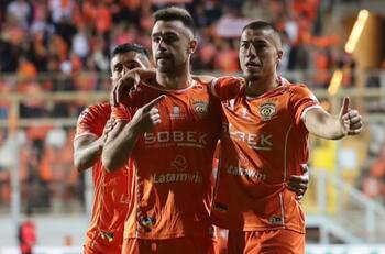 Como el Ave Fénix: perdió la Liguilla con Rangers y ahora es el goleador de Primera B con Cobreloa