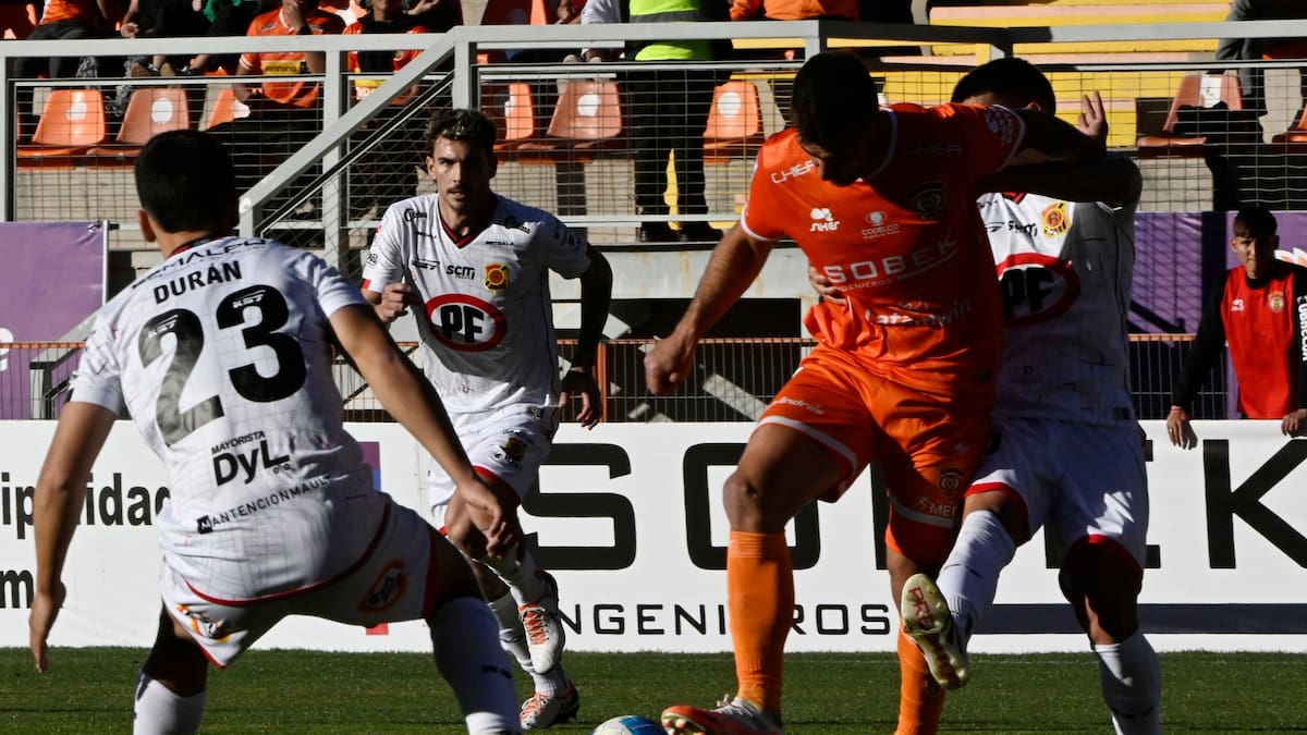 Cobreloa vs. Rangers: hora y quién transmite HOY domingo el partido clave en Primera B