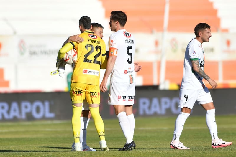 presenta nueva camiseta en homenaje al inicio del desierto florido.