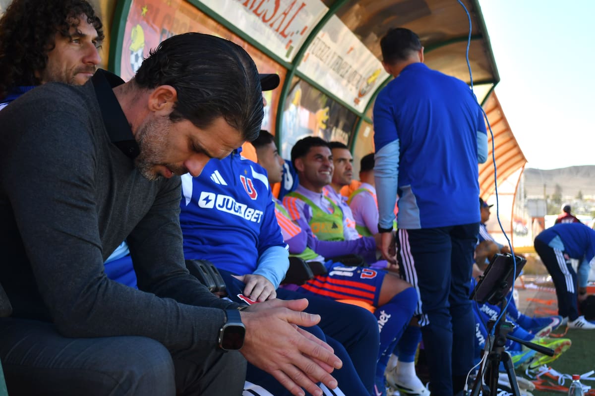 Fernando Gago en El Salvador. Foto: Aton.