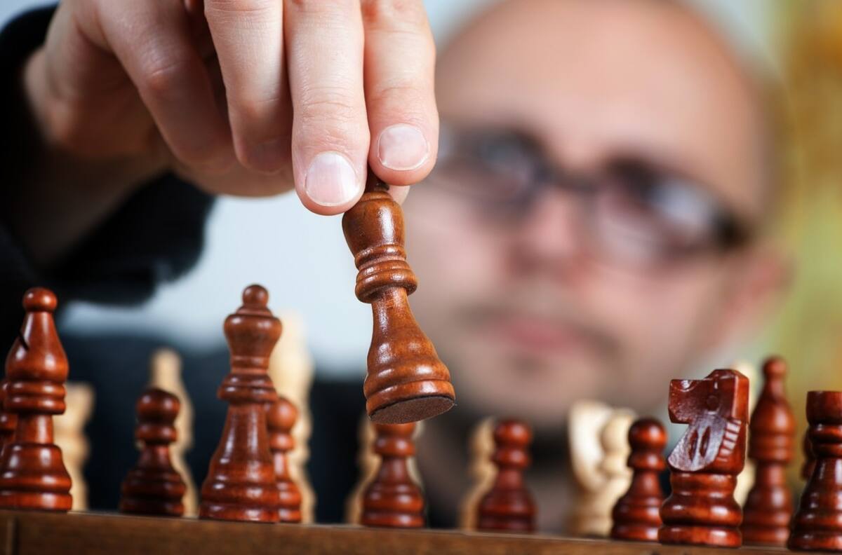 Chile entre los primeros: Estos son los países de América Latina con las personas más inteligentes, según psicólogos
