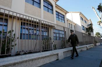 Suspenden clases en colegio de Punta Arenas por amenaza de tiroteo